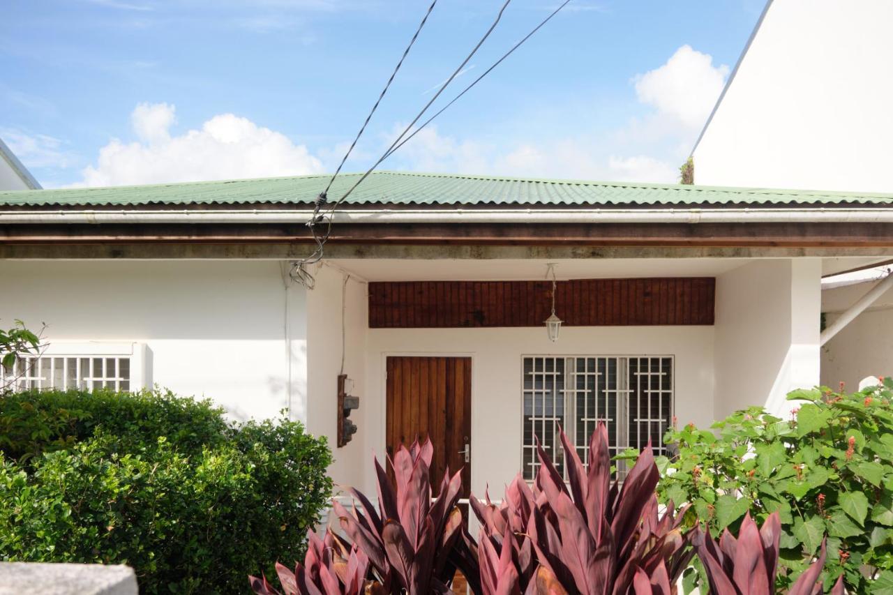 La Kaz Blanche Villa Sainte-Rose Exterior photo
